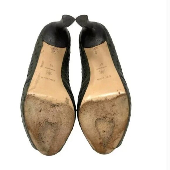 Escada Ostrich Embossed Sage Leather Peep Toe Pumps Size 11 - Picture 11 of 11